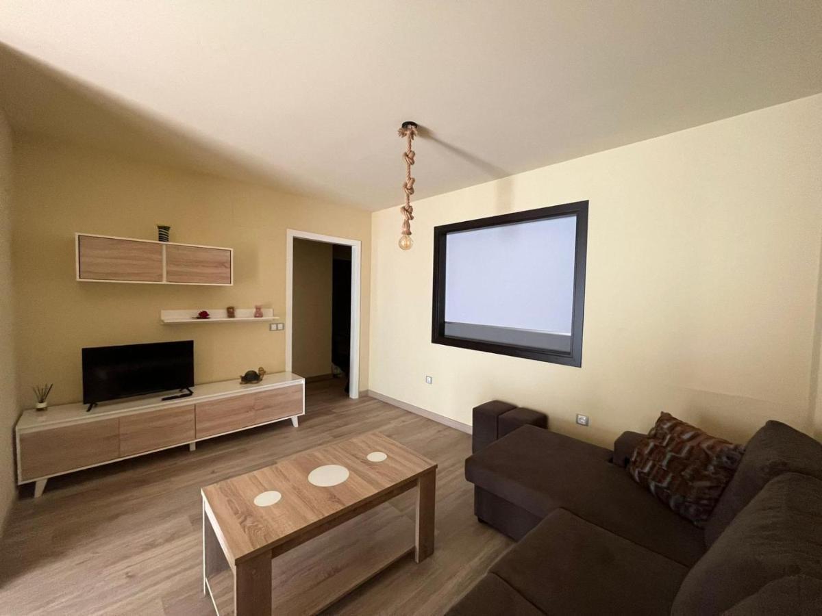 Apartamento Vida Аренас де Сан Педро Екстериор снимка