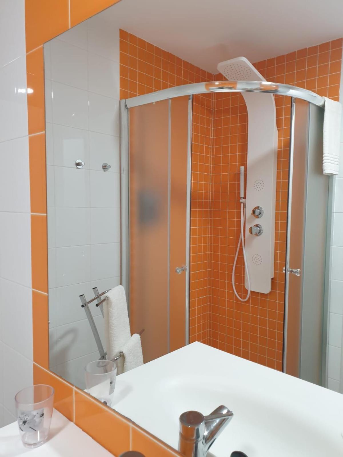 Apartamento Vida Аренас де Сан Педро Екстериор снимка