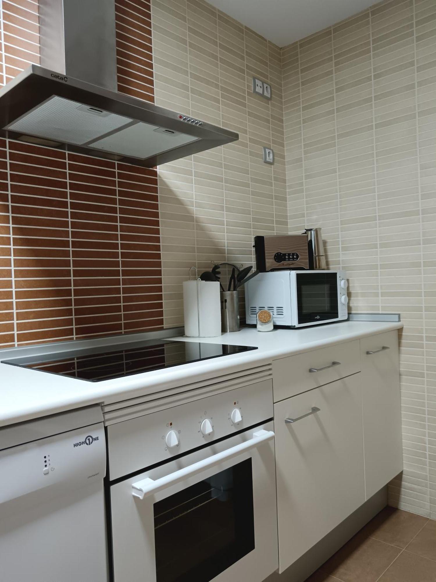 Apartamento Vida Аренас де Сан Педро Екстериор снимка